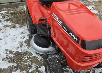 Traktorek Honda 2216 V Twin