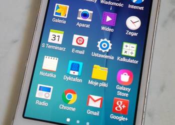 Smartfon SAMSUNG Galaxy J1 ace duos (Model: SM-J110H/DS)
