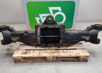 New Holland T8. Obudowa osi 7700102062