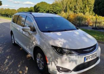 Sprzedam Chrysler Pacifica