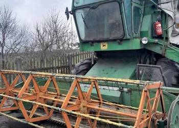 kombajn john Deere 970 w całosci naczesci