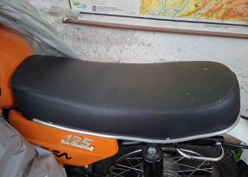 Siedzenie WSK z ramką