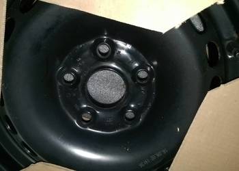 VW PASSAT GOLF orginalne felgi VW nowe 15 Audi