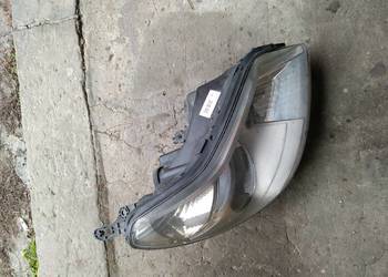 Citroen C5 Lampa przednia Prawa