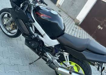Honda VTR1000F ZAMIANA