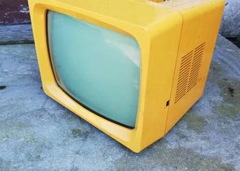Telewizor Unitra vela 203 Żółty z PRL-U Retro