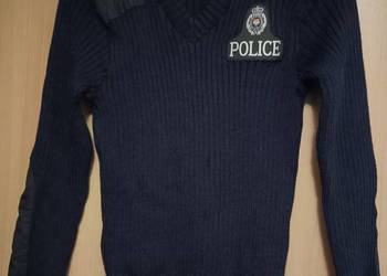 Sweter brytyjskiej policji. Police UK.