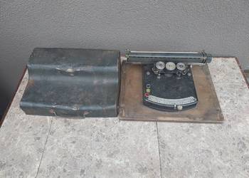 Stara maszyna do pisania Gundka Frolio Scripta lata 20