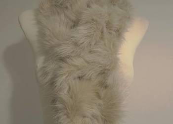 Szal Futrzany Marszczony Etola Sztuczne Futerko Kołnierz Kremowy M&S