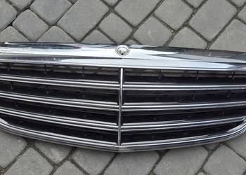 Atrapa gril mercedes E  w 213