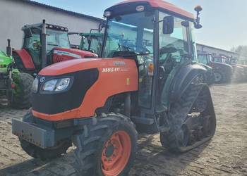 Ciągnik sadowniczy Kubota M8540 na gąsiennicach