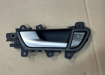 Klamka wewnętrzna lewa przód 8K0837019 audi a5 8T lift