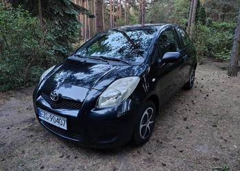 Bardzo fajna krajowa Toyota Yaris II lift 1.0 klimatyzacja Polo Fabia Clio
