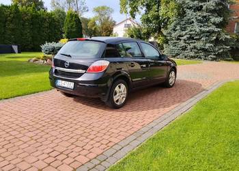 Opel Astra h 1,4 benzyna