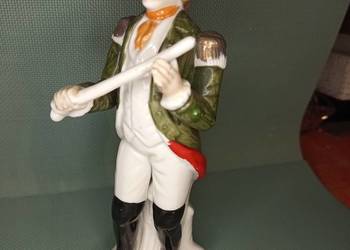 Figurka porcelana żołnierz oficer kawalerii Francuskiej za Napoleona z 1815