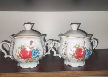 Cukierniczka porcelanowa z PRLU Cukierniczka porcelanowa z PRLU