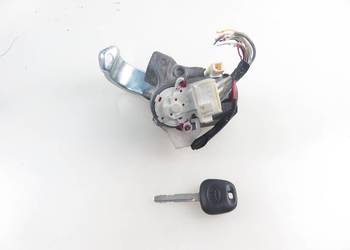 STACYJKA TOYOTA AURIS E15 N0502638 N0502639