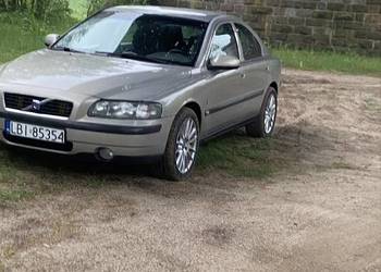 Sprzedam części lub całość volvo s60 2.4T benzyna 200km 2001rok