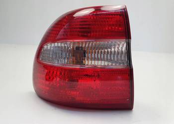 Volvo V40 I lift 99-04r TYLNA LAMPA LEWA lewy tył kierowcy Europa