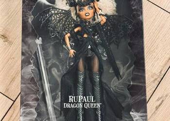 Lalka Monster High RuPaul, Królowa Smoków jak nowa