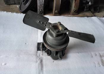 Pompa wody do Ursusa C 330 C 328 kompletna stan bdb