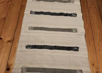 Chodnik ręcznie tkany na krośnie