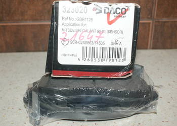 KLOCKI HAMULC. MITSUBISHI GALANT 90-01 Z CZUJ. Zestaw klockó