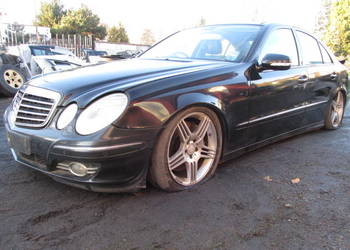 WSZYSTKIE CZĘŚCI - Mercedes W211 E500 5.5L M273 lift 2007r lak. C197