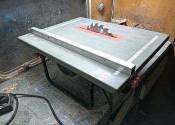 Piła pilarka 800W 230V drzewa stołowa pilarka