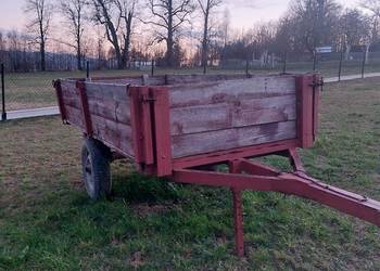 Przyczepa do traktora