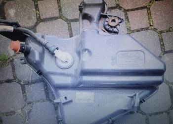 ZBIORNIK ADBLU FORD EDGE K2G35J228AE 2520135 K2G3-5J228-AF BRATFORD RADOM