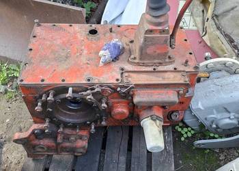 Władimiriec t25 silnik, skrzynia, podnośnik zwolnice