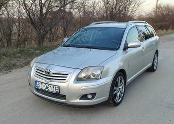 Toyota Avensis 2.0 D4D sprzedam zamienie