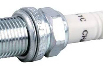 Świeca zapłonowa 6613201S