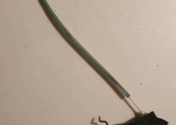 Zamek, Mechanizm blokady drzwi Audi 8D08E9016A