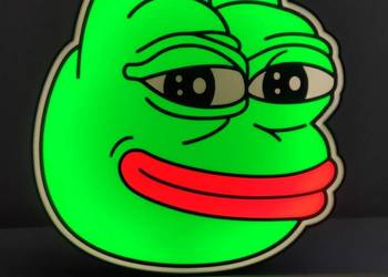 Żaba Pepe frog meme smutna żaba z memów lampka logo LED Sad Pepe prezent