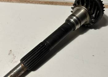 NOWY Wałek sprzęgłowy - Fiat 125p, Polonez ST