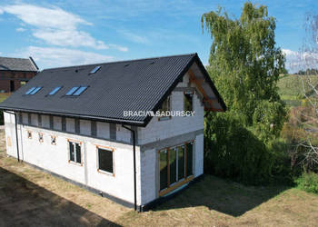Oferta sprzedaży domu wolnostojącego Dojazdów Jarzębinowa 152m2
