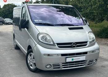 Opel Vivaro Opel Vivaro kampervan 7 osobowy 3 x klima Westfalia lozko kamp