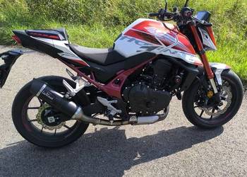 Honda hornet cb750 2023 A2