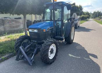 Ciągnik Sadowniczy New Holland TN65F
