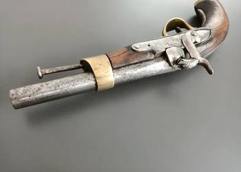 Stary francuski pistolet kapiszonowy Model 1822 kawaleryjski czarnoprochowy