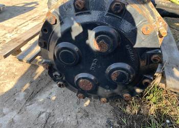 ZWOLNICA TYŁ NEW HOLLAND  471356879 T7060