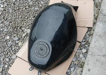 Zbiornik paliwa bak kawasaki zzr 600 900 1100 Black czarny oryginal ladny