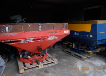 Rozsiewacz Nawozu RAUCH KUHN MDS 901 1 t BOGBALLE EX  Trend