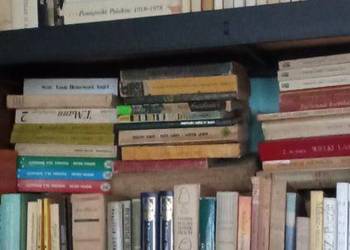 Medycyna/ technika/ literatura / albumy/ bajki/ baśnie/ poradniki/