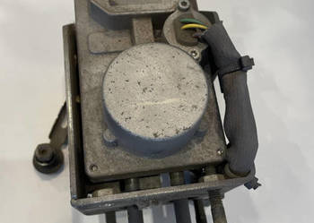 Fendt Deutz 926 936 TCD2013L064V - aktuator sterownik EGR 04504250