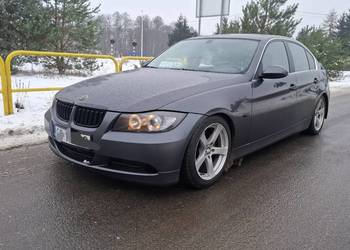 Bmw e90 2.5i 218km