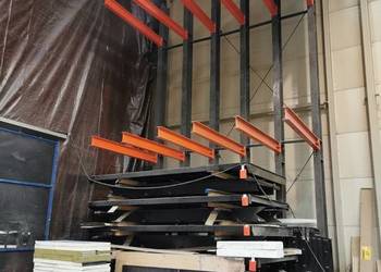 Syndyk sprzeda regał magazynowy - 40%