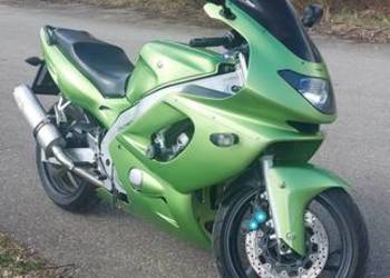 Yamaha yzf600r